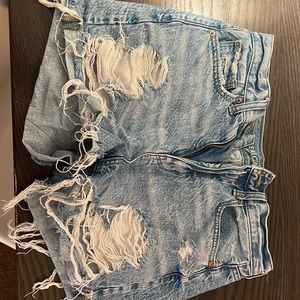 Light wash, Distressed, Jean Shorts